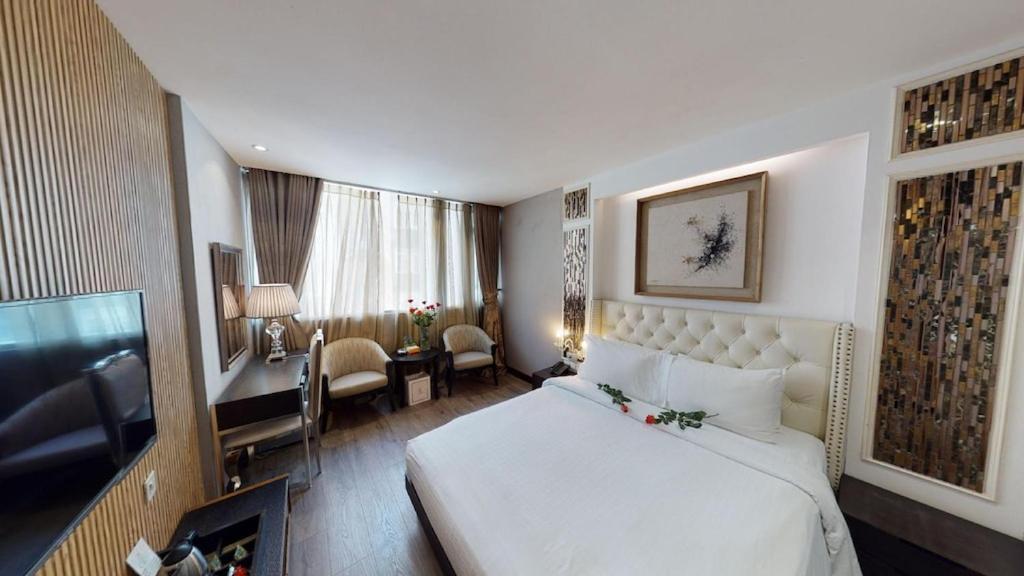 The White Hotel 8A Thai Van Lung Ho Chi Minh City Exterior photo